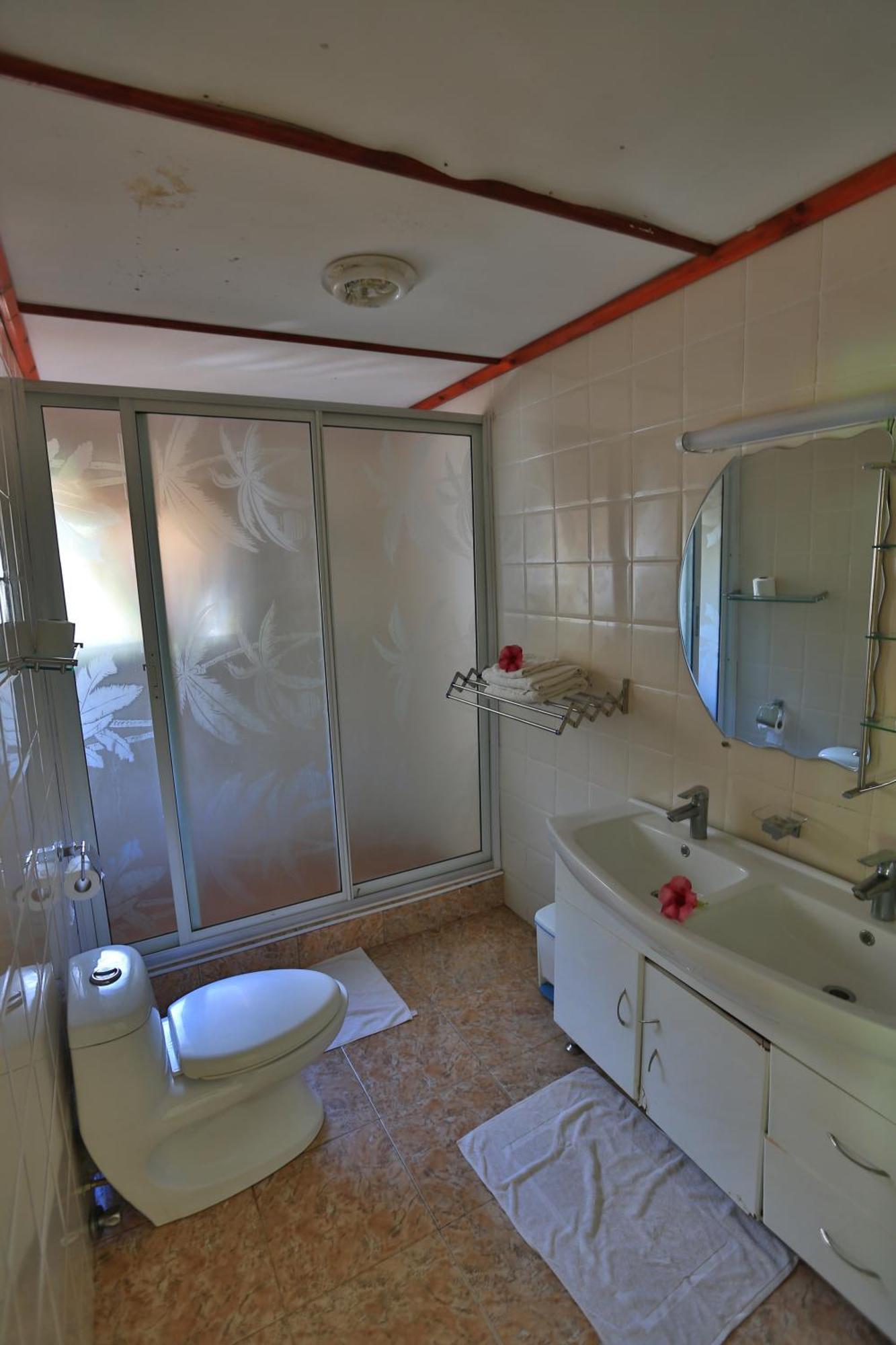 Rising Sun Guesthouse La Digue Rom bilde